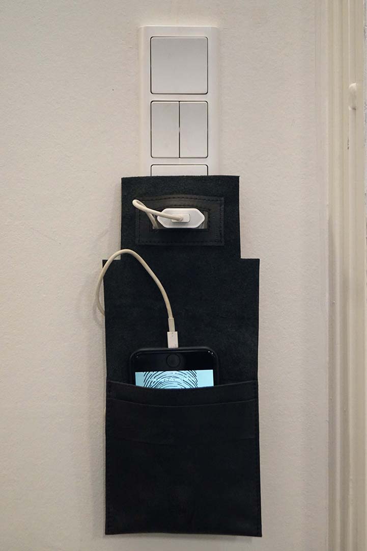 Mou Handy-Ladegerät Halter - Schwarz