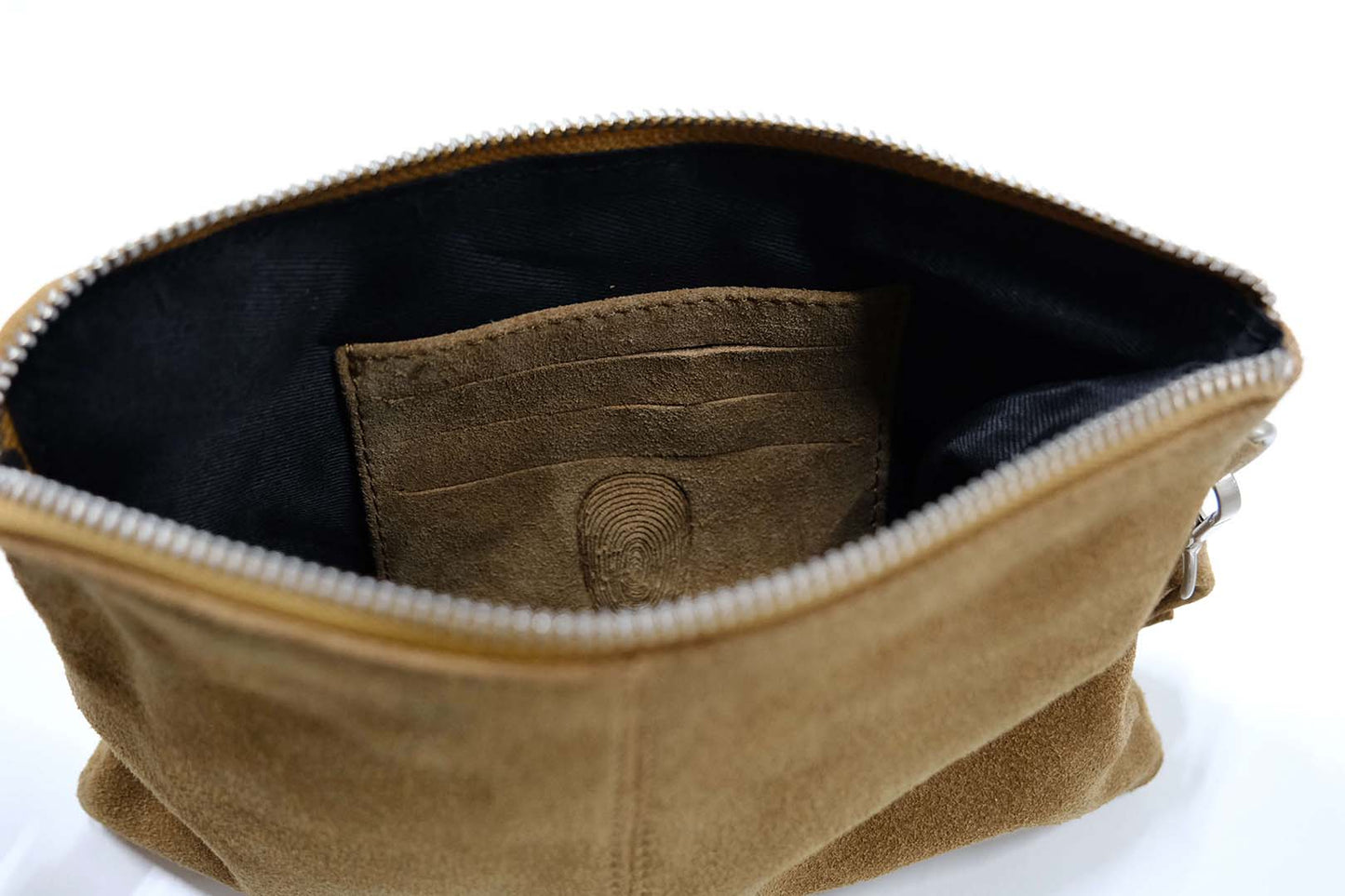 Alpha Veloursleder Clutch - Camel