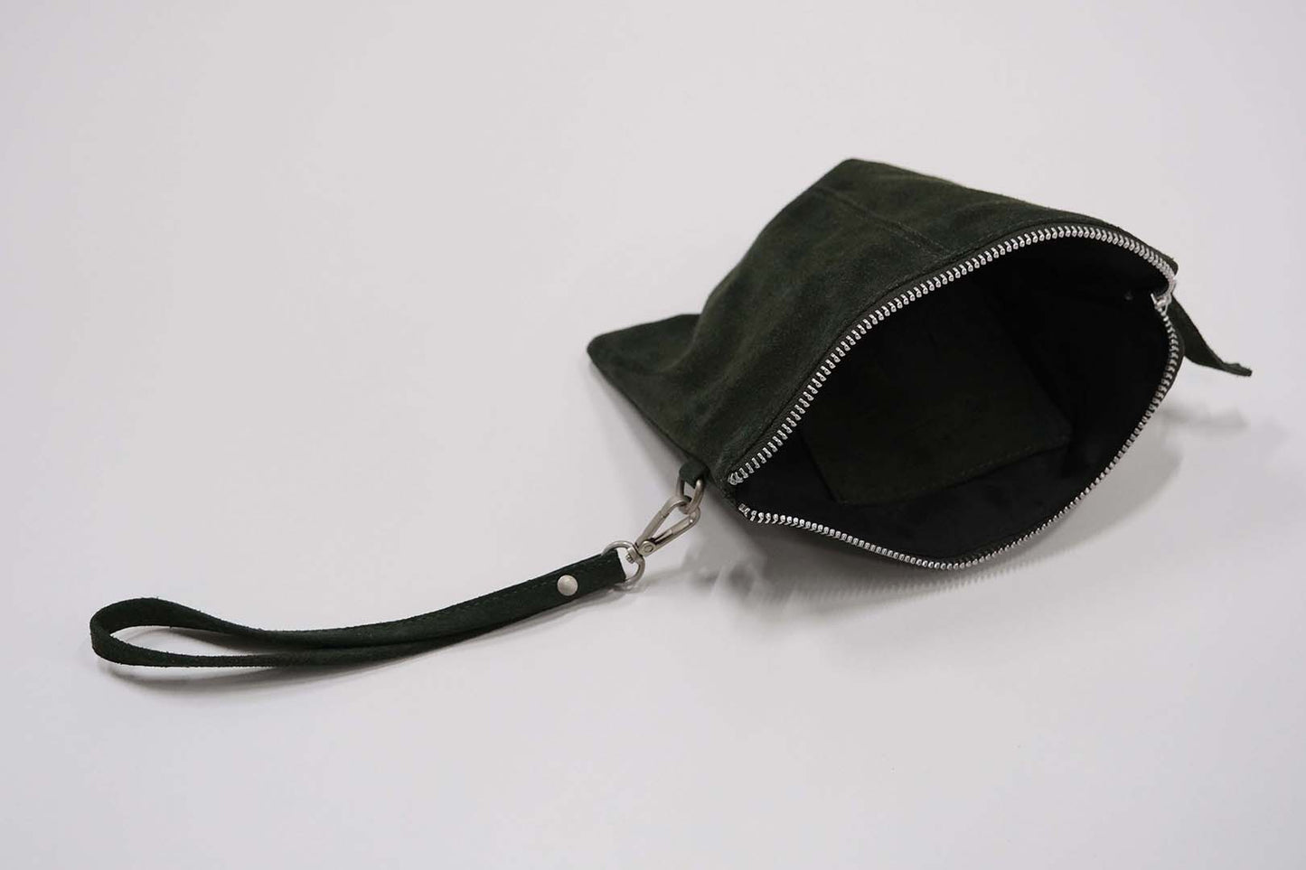 Alpha Veloursleder Clutch - Grün