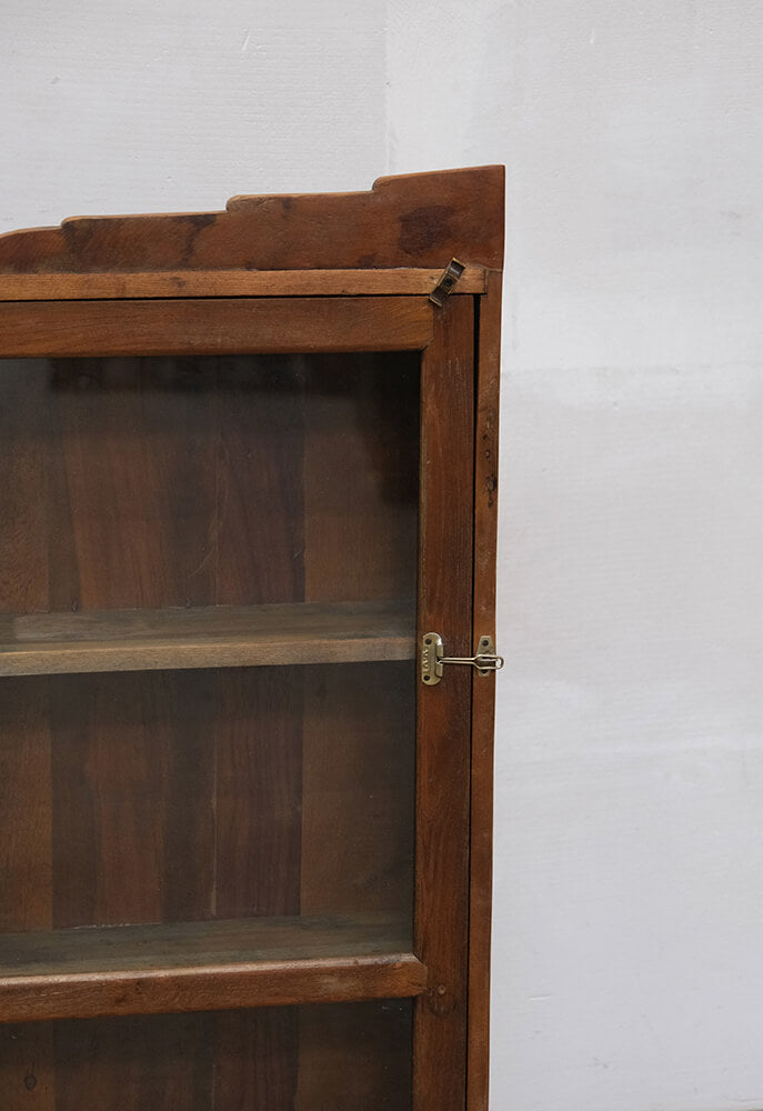 Einzigartiger Wandschrank