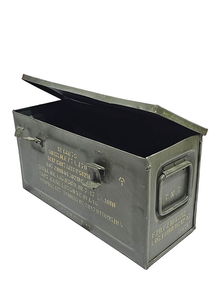 Alter Militärkasten