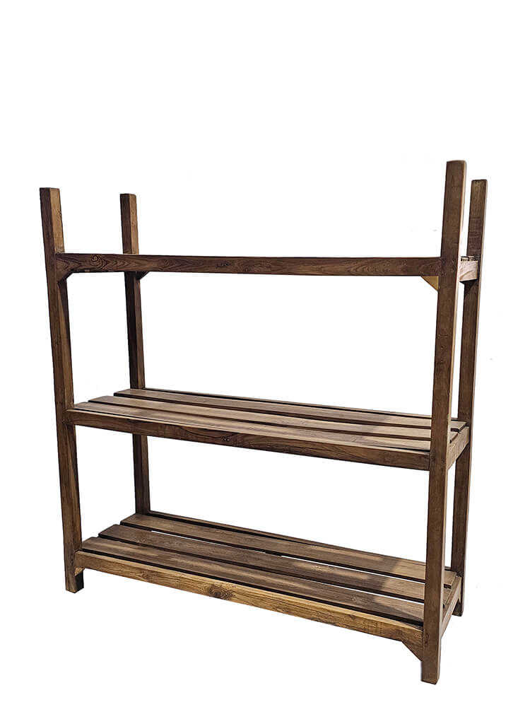 Altes Regal aus Holz