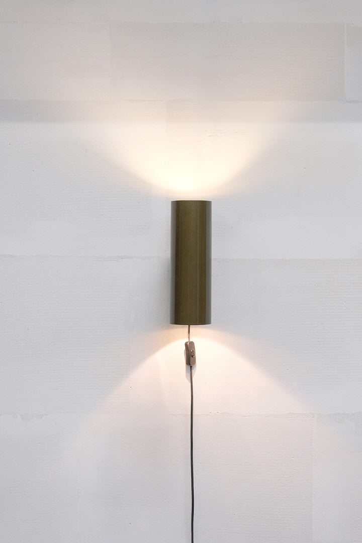 Jonah zylindrische Wandlampe - Antikmessing