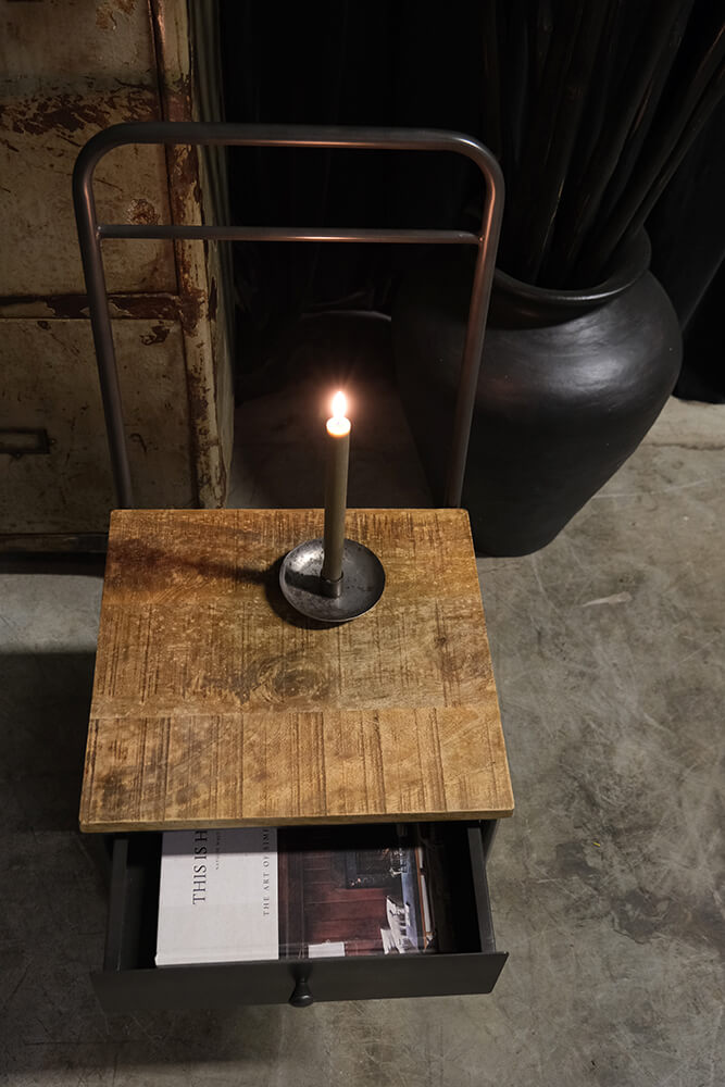 Bjertrup Beistelltisch mit Schublade und Ablage