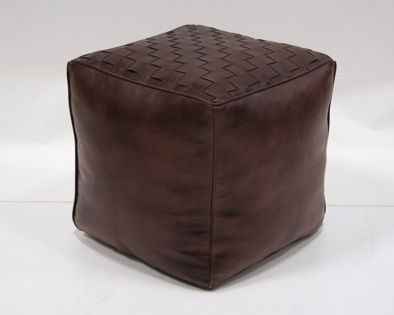 Ashok quadratischer Lederpouf