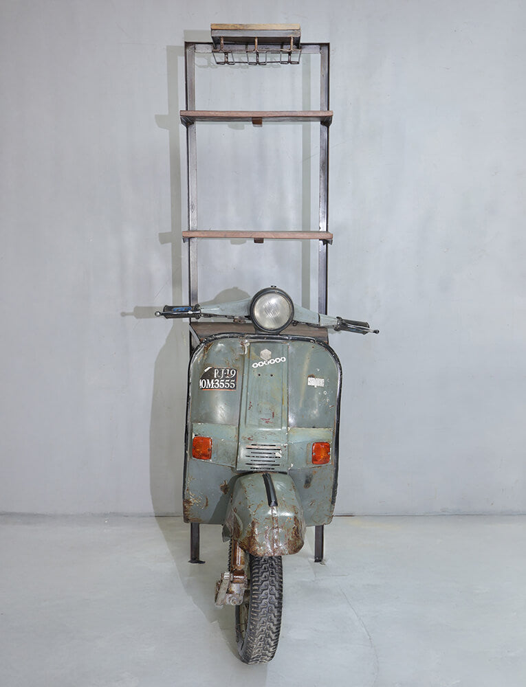 Barregal mit Rollerfront