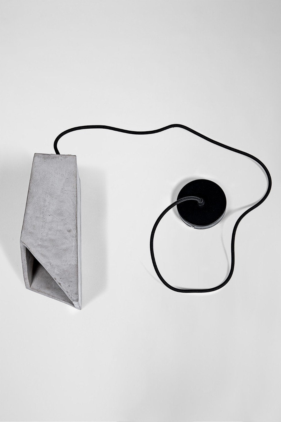 Polygonal – Industrie Design Hängeleuchte, Hängelampe aus Beton